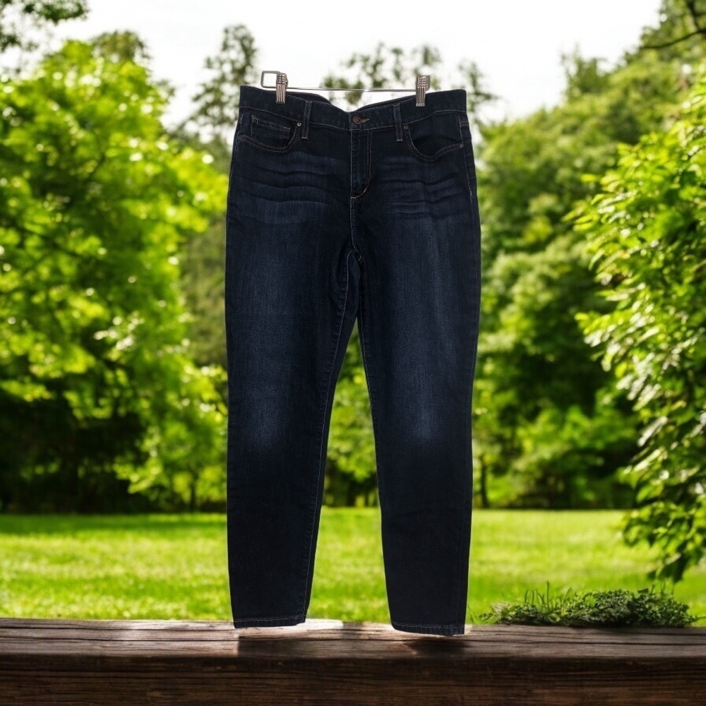 JOE’S Skinny Ankle Jeans size 32